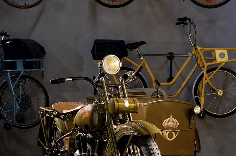 Posten levererades med Harley Davidson motorcykel en gång i tiden   