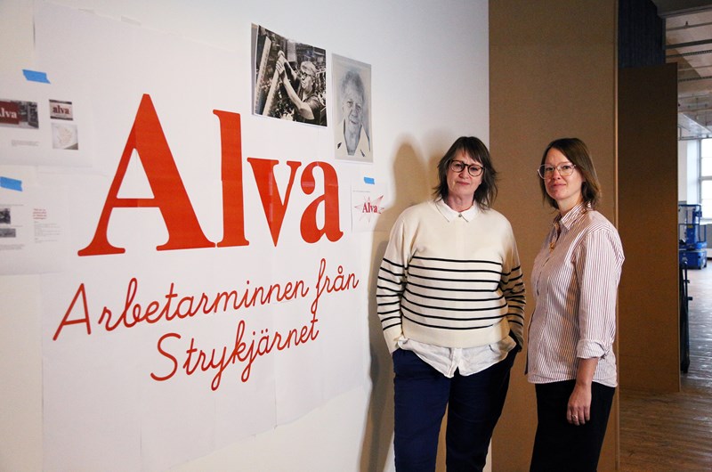 Den 13 juni 2026 ska "Alva – arbetarminnen från Strykjärnet" öppna på Arbetets museum, berättar intendent Carina Milde och utställningschef Johanna Haverlind. Foto: Anna Redmalm