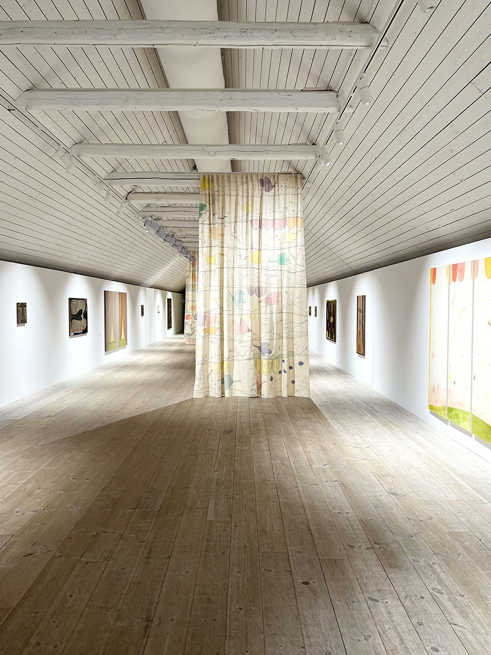 Installationsvy, Lisa Lundgren - Vem är du, Stallbackens konsthall