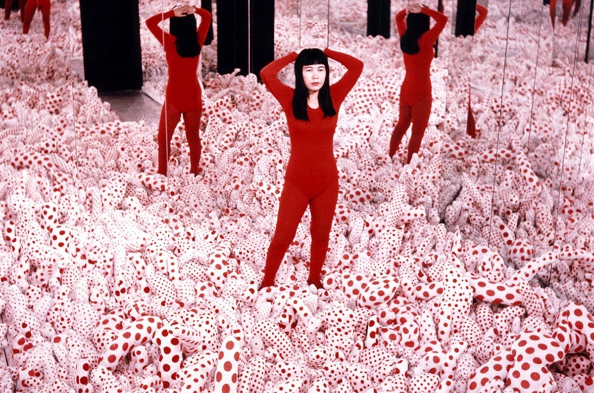 Konstnären Yayoi Kusama är död - blev 97 år