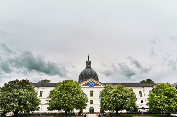 Armémuseum stänger efter hyreschock
