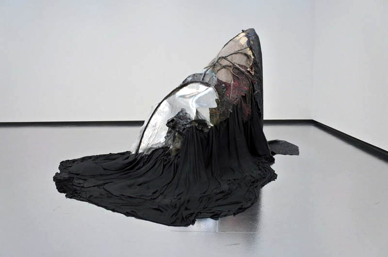 Lee Bul, Scale of Tounge, 2017-2018. Installation view of Lee Bul: Crashing at the Hayward Gallery, 2018.