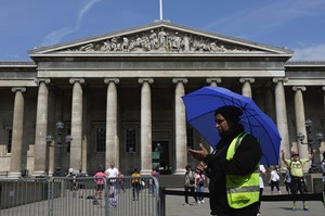 Skandalen på British Museum fortsätter -Museichefen får gå