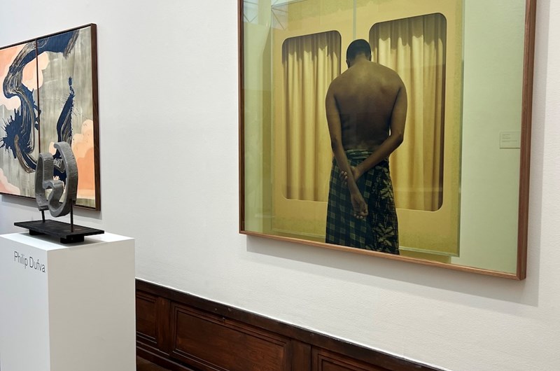 Verk/foto av Salad Hilowe visas av Cecilia Hillström Gallery på Market Art Fair.