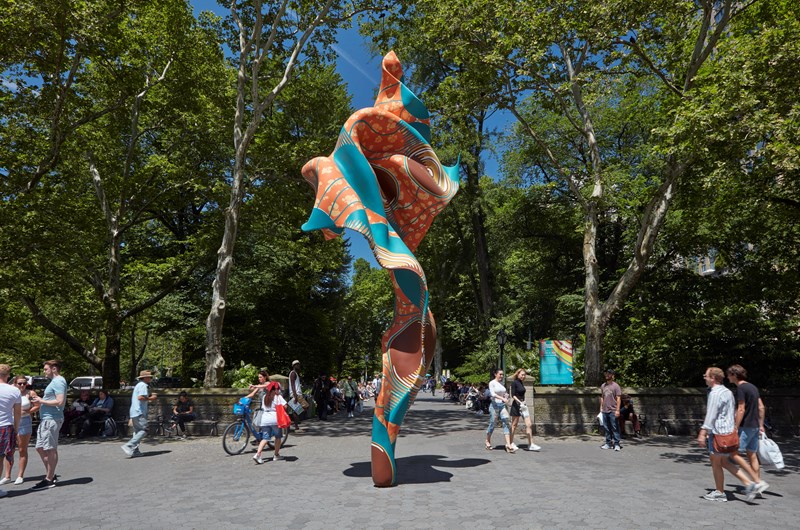 Yinka Shonibare CBE, Wind Sculpture (SG) I, Central Park 7 mar – 14 okt 2018. Courtesy the artist, Public Art Fund, New York and James Cohan Gallery, New York.