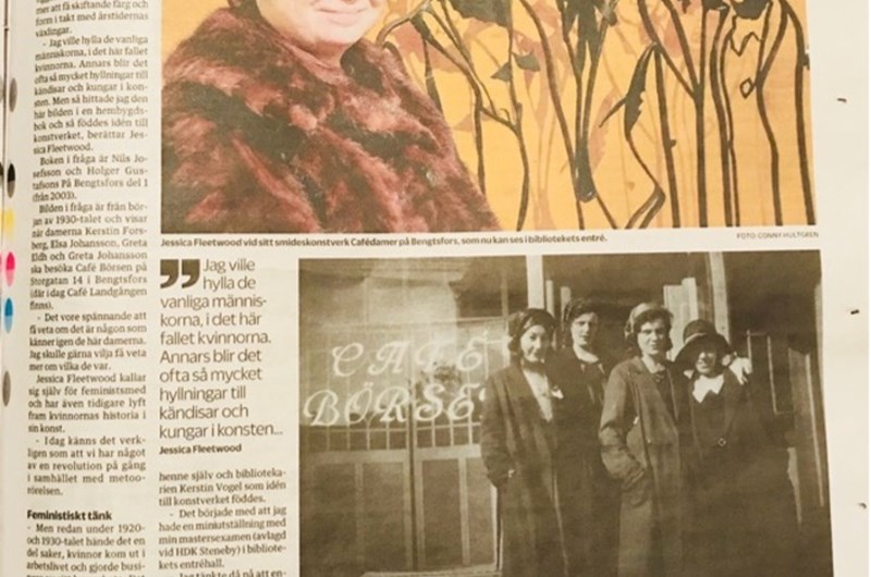  Offentligt verk i metall/smide. Urklipp Dalslänningen "Cafedamer på Bengtsfors"