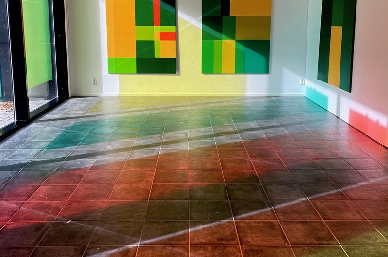 Installationsvy från utställningen "Gemensamma färger" av Jolanta Nowaczyk i Nässjö konsthall 